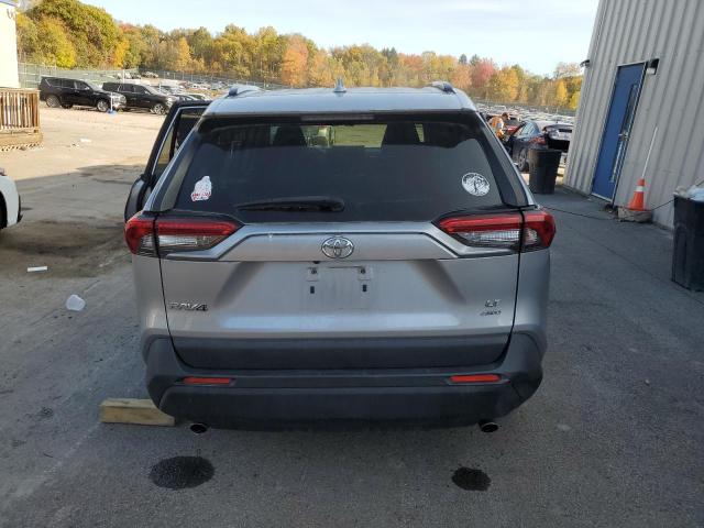 Photo 6 from auction – 2019 TOYOTA RAV4 LE with VIN JTMG1RFV8KD003405