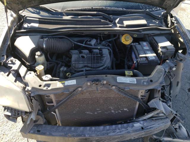 Photo 12 from auction – 2014 CHRYSLER TOWN & COU with VIN 2C4RC1BG9ER435059