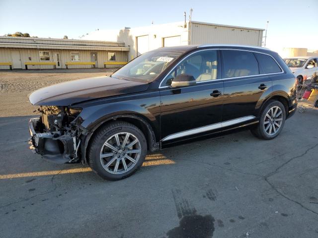 AUDI Q7 PREMIUM 2017 with VIN WA1LAAF73HD032038 - Photo from auction