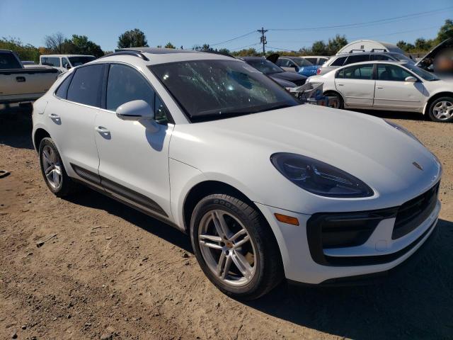 Photo 4 from auction – 2023 PORSCHE MACAN BASE with VIN WP1AA2A53PLB00737