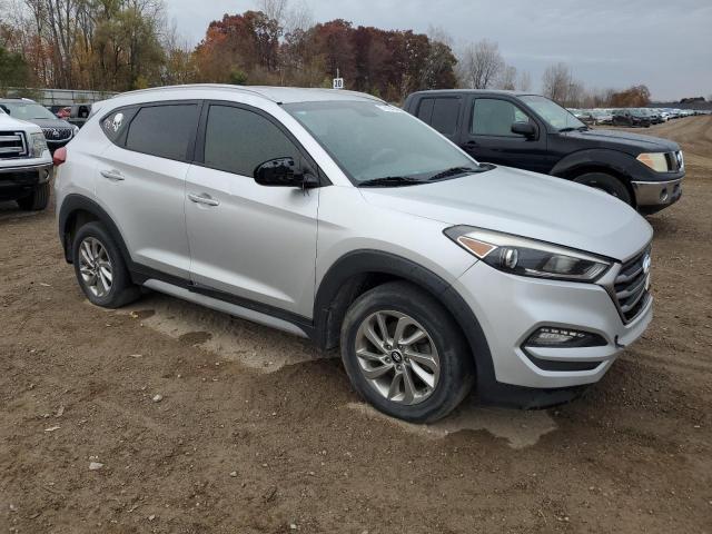 Photo 4 from auction – 2017 HYUNDAI TUCSON LIM with VIN KM8J3CA49HU388523
