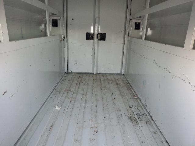 Photo 10 from auction – 2021 FORD ECONOLINE with VIN 1FDWE3FN0MDC18918