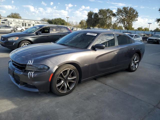 DODGE CHARGER R/ 2015 مع رقم تعريف المركبة 2C3CDXCT6FH753668 - صورة من المزاد