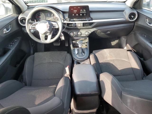Photo 8 from auction – 2021 KIA FORTE FE with VIN 3KPF24AD4ME338267
