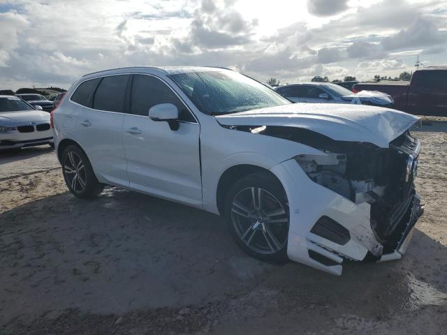 Photo 4 from auction – 2019 VOLVO XC60 T5 MO with VIN LYV102DK5KB206531
