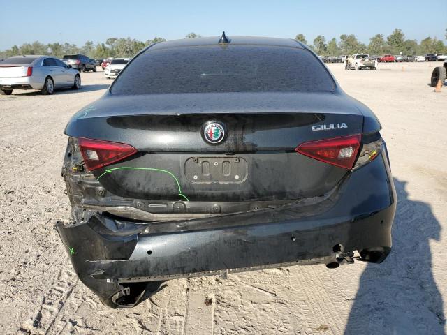 Photo 6 from auction – 2018 ALFA ROMEO GIULIA with VIN ZARFAEBN5J7567882