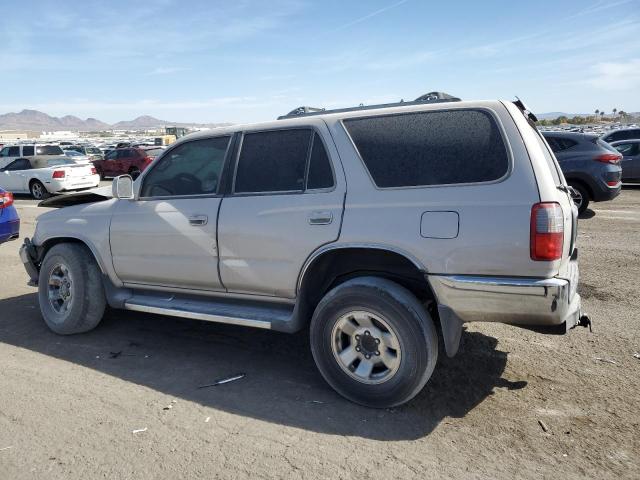 Photo 2 from auction – 2000 TOYOTA 4RUNNER SR with VIN JT3GN86R8Y0179098