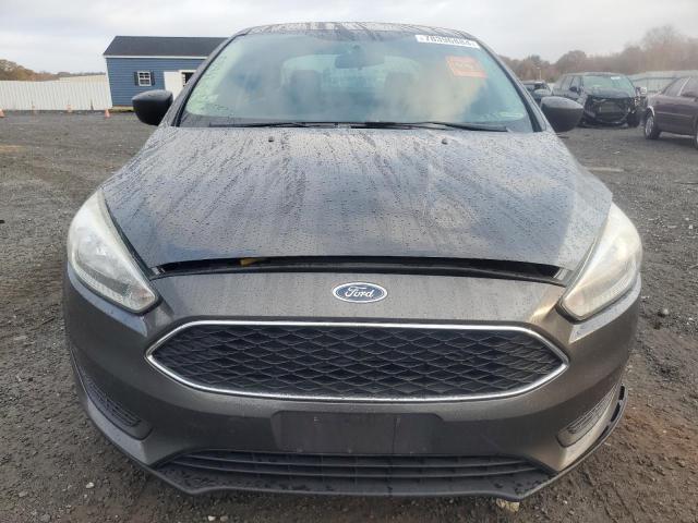 Photo 5 from auction – 2016 FORD FOCUS S with VIN 1FADP3E27GL317815