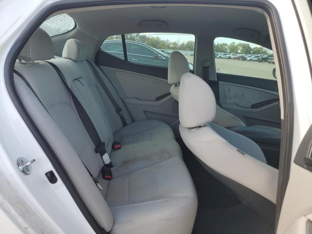 Photo 10 from auction – 2012 KIA OPTIMA LX with VIN 5XXGM4A71CG061785