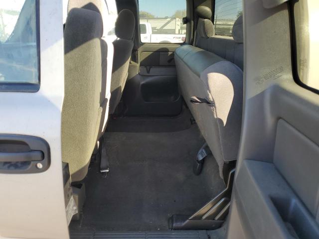 Photo 10 from auction – 2005 CHEVROLET SILVERADO with VIN 1GCEK19Z65Z342174