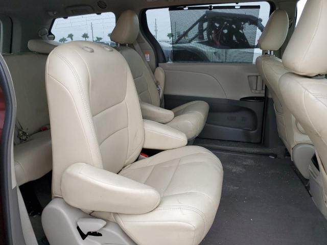 Photo 11 from auction – 2015 TOYOTA SIENNA LE with VIN 5TDKK3DC3FS623739