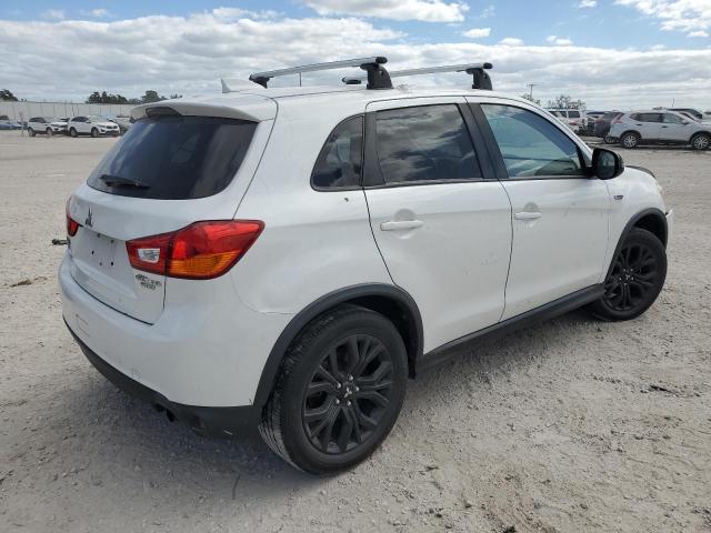 Photo 3 from auction – 2017 MITSUBISHI OUTLANDER with VIN JA4AP3AU8HZ040928