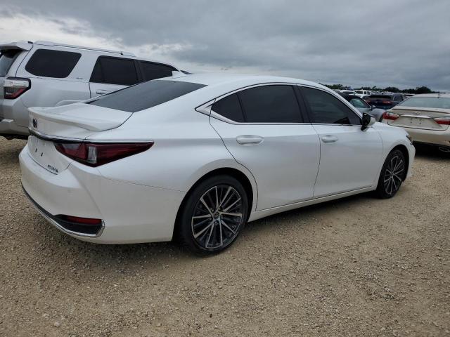 Photo 3 from auction – 2023 LEXUS ES 300H BA with VIN 58ADA1C10PU027232