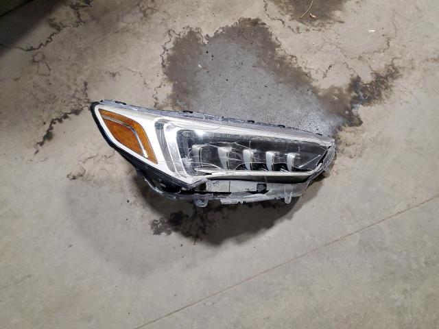 Photo 12 from auction – 2019 ACURA TLX with VIN 19UUB1F32KA000910