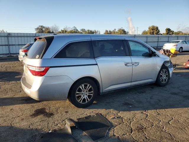 Photo 3 from auction – 2011 HONDA ODYSSEY EX with VIN 5FNRL5H63BB086638