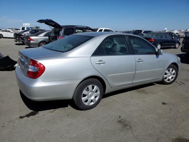 Photo 3 from auction – 2004 TOYOTA CAMRY LE with VIN 4T1BE32K04U868651