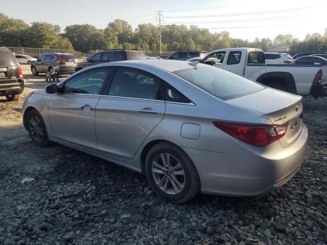 Photo 2 from auction – 2012 HYUNDAI SONATA GLS with VIN 5NPEB4AC4CH470782