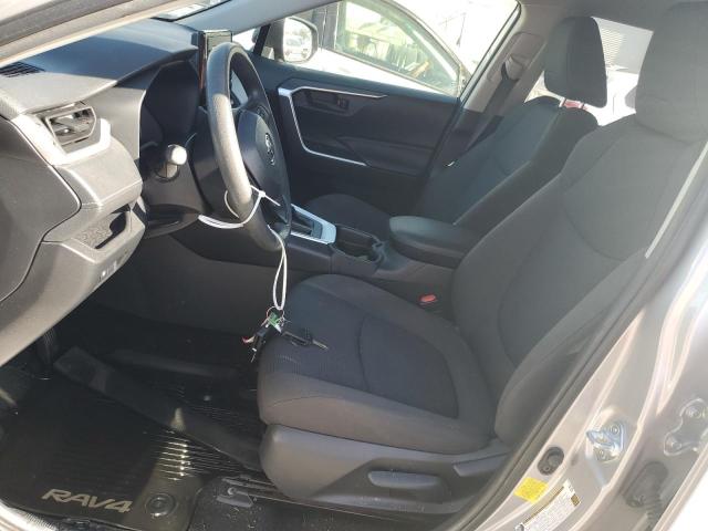 Photo 7 from auction – 2021 TOYOTA RAV4 LE with VIN JTMH1RFV2MD061727