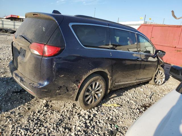 Photo 3 from auction – 2017 CHRYSLER PACIFICA T with VIN 2C4RC1BG5HR657876