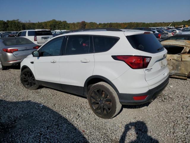 Photo 2 from auction – 2019 FORD ESCAPE SE with VIN 1FMCU0GD8KUB74948