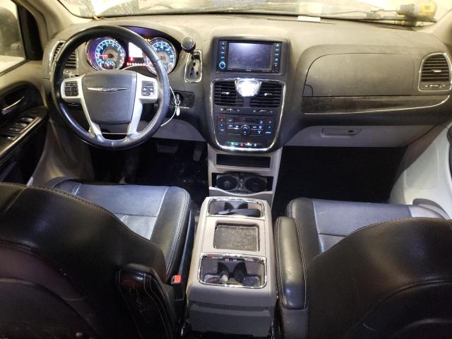 Photo 8 from auction – 2016 CHRYSLER TOWN & COU with VIN 2C4RC1BG1GR185576