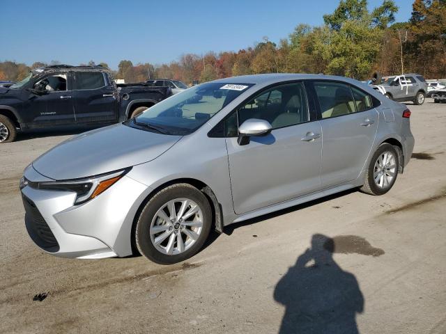 TOYOTA COROLLA LE 2024 with VIN JTDBCMFE1R3038990 - Photo from auction