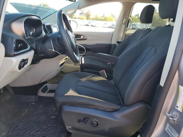Photo 7 from auction – 2017 CHRYSLER PACIFICA L with VIN 2C4RC1CG5HR722840