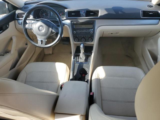 Photo 8 from auction – 2014 VOLKSWAGEN PASSAT S with VIN 1VWAP7A38EC018816