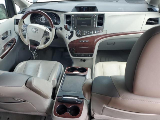 Photo 8 from auction – 2012 TOYOTA SIENNA XLE with VIN 5TDYK3DC9CS270414