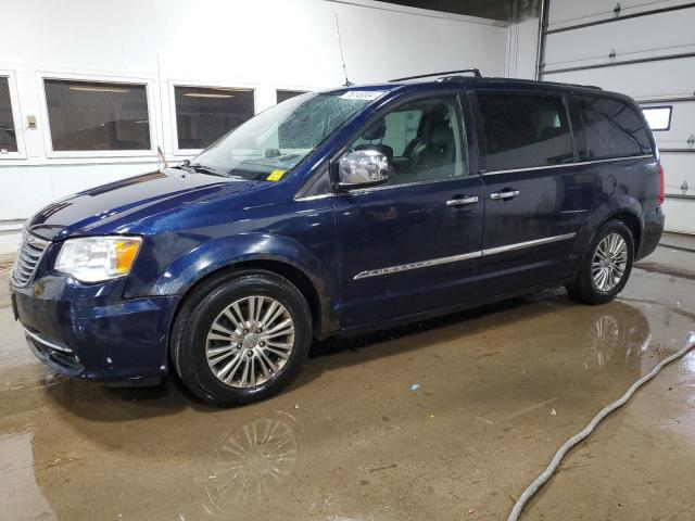 CHRYSLER TOWN & COU 2013 with VIN 2C4RC1CGXDR569575 - Photo from auction