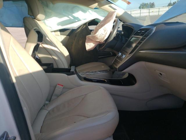 Photo 7 from auction – 2018 LINCOLN MKC RESERV with VIN 5LMCJ3C95JUL30645