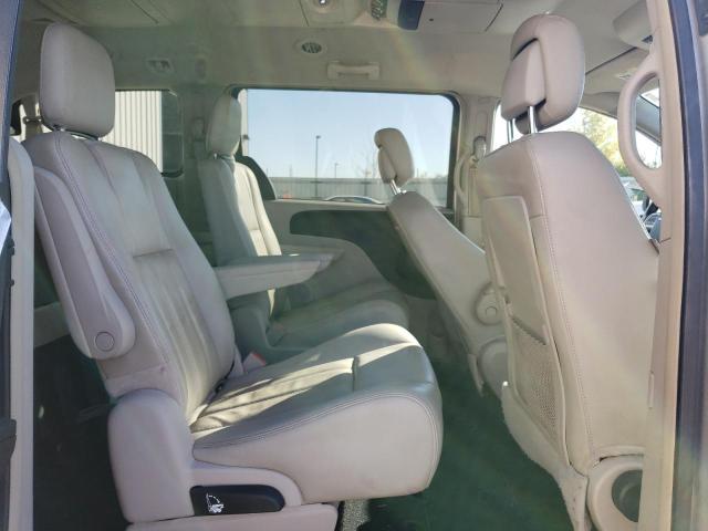 Photo 11 from auction – 2012 CHRYSLER TOWN & COU with VIN 2C4RC1BG2CR383383