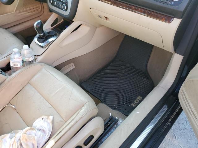 Photo 12 from auction – 2012 VOLKSWAGEN EOS LUX with VIN WVWFW7AH7CV013213