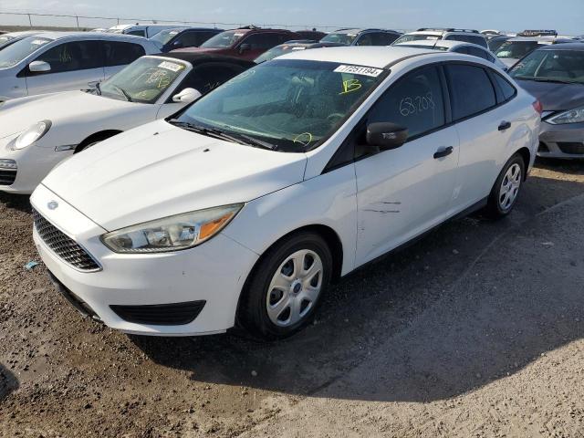 FORD FOCUS S 2015 with VIN 1FADP3E25FL366137 - Photo from auction