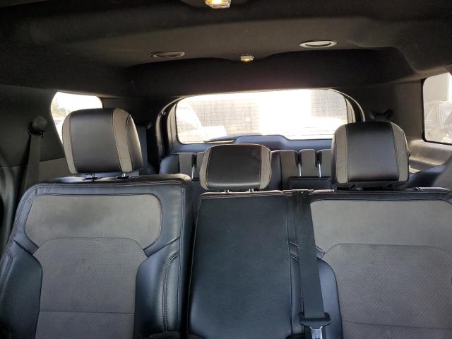 Photo 10 from auction – 2017 FORD EXPLORER X with VIN 1FM5K7D8XHGB06138