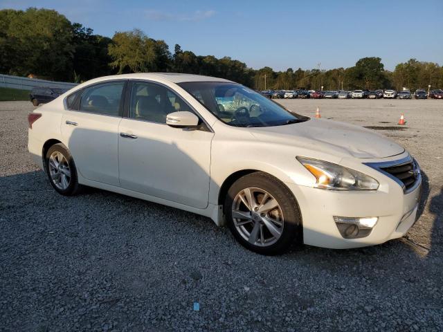 Photo 4 from auction – 2015 NISSAN ALTIMA 2.5 with VIN 1N4AL3AP8FN873229