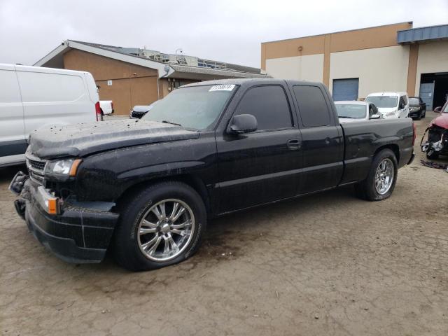 CHEVROLET SILVERADO 2006 with VIN 2GCEC19V061111971 - Photo from auction