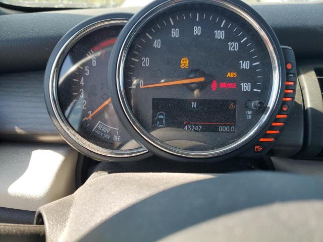 Photo 9 from auction – 2017 MINI COOPER S with VIN WMWWG9C39H3A92896