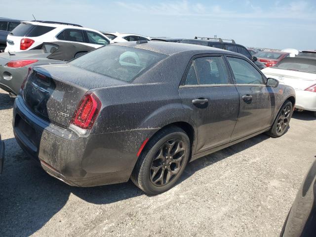 Photo 3 from auction – 2019 CHRYSLER 300 TOURIN with VIN 2C3CCARG5KH691085