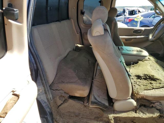 Photo 10 from auction – 2002 FORD F150 with VIN 1FTRX17202NA48300