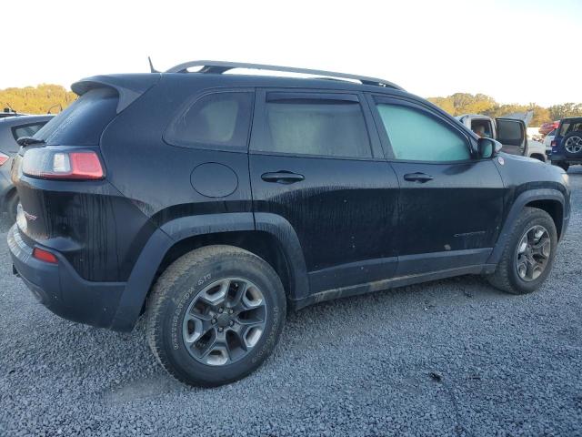 Photo 3 from auction – 2019 JEEP CHEROKEE T with VIN 1C4PJMBX3KD306943