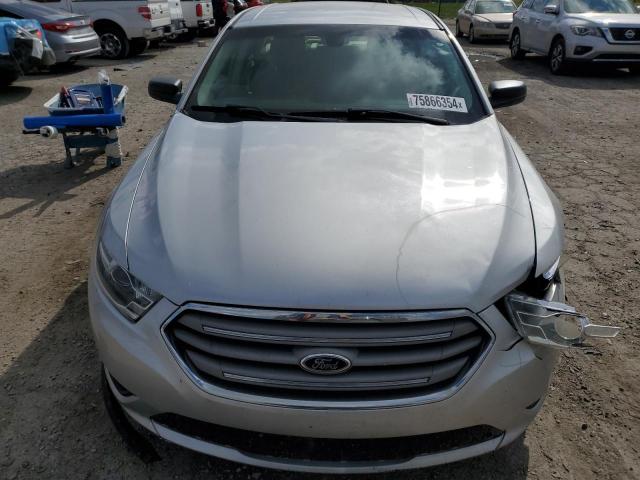 Photo 5 from auction – 2015 FORD TAURUS SE with VIN 1FAHP2D89FG121030
