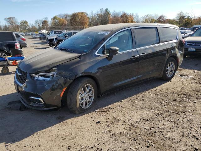CHRYSLER PACIFICA T 2023 with VIN 2C4RC1BG6PR627204 - Photo from auction