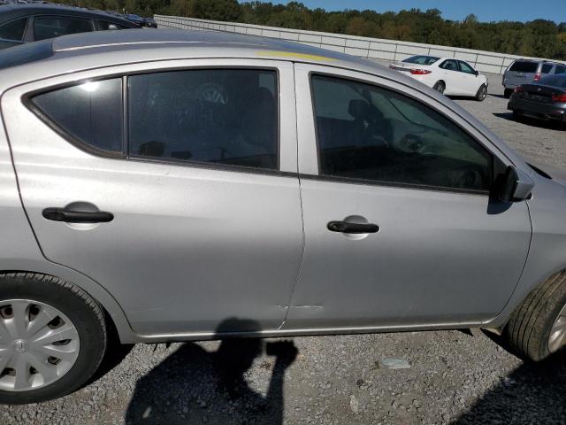 Photo 12 from auction – 2018 NISSAN VERSA S with VIN 3N1CN7AP1JL806861
