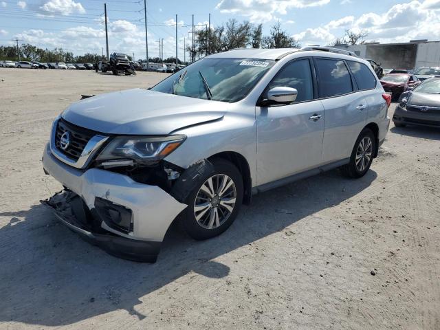 NISSAN PATHFINDER 2017 with VIN 5N1DR2MN9HC669012 - Photo from auction