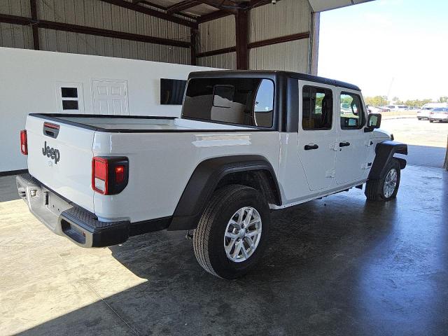 Photo 3 from auction – 2023 JEEP GLADIATOR with VIN 1C6HJTAG9PL542517