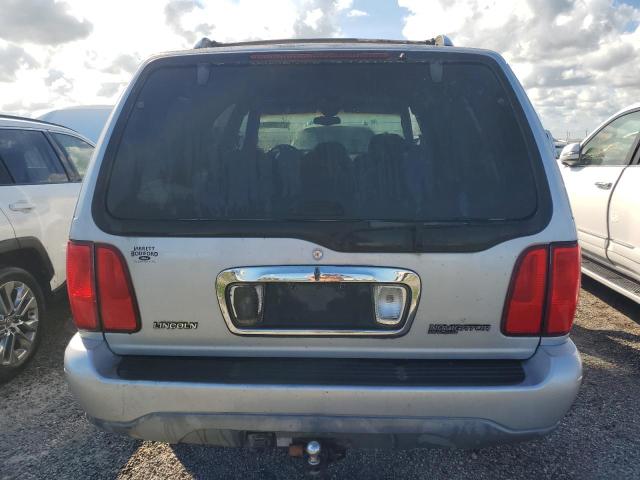 Photo 6 from auction – 2000 LINCOLN NAVIGATOR with VIN 5LMFU28A7YLJ21909
