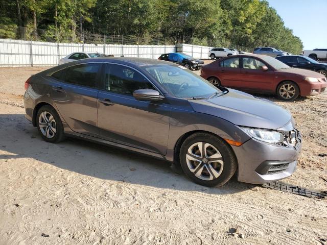 Photo 4 from auction – 2017 HONDA CIVIC LX with VIN 19XFC2F57HE017168
