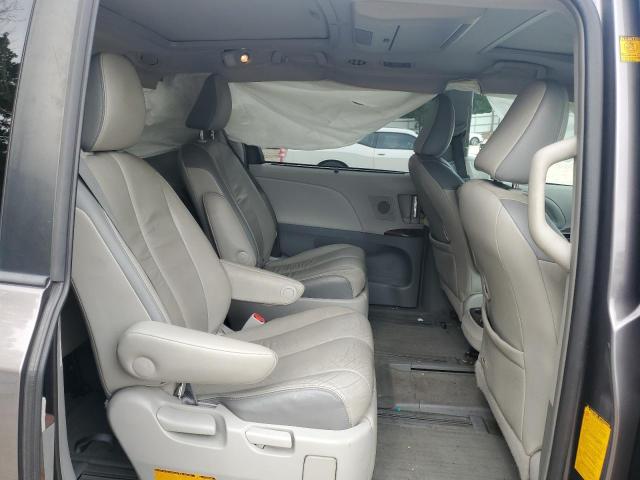 Photo 11 from auction – 2012 TOYOTA SIENNA XLE with VIN 5TDDK3DC4CS039810