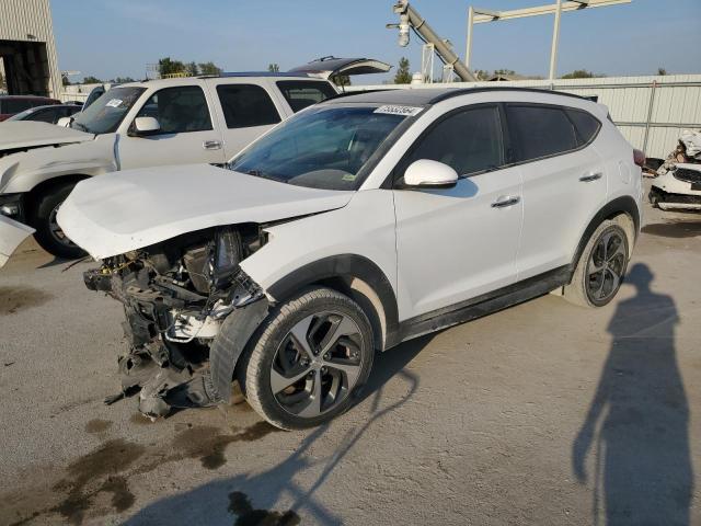 HYUNDAI TUCSON LIM 2017 with VIN KM8J3CA28HU361229 - Photo from auction